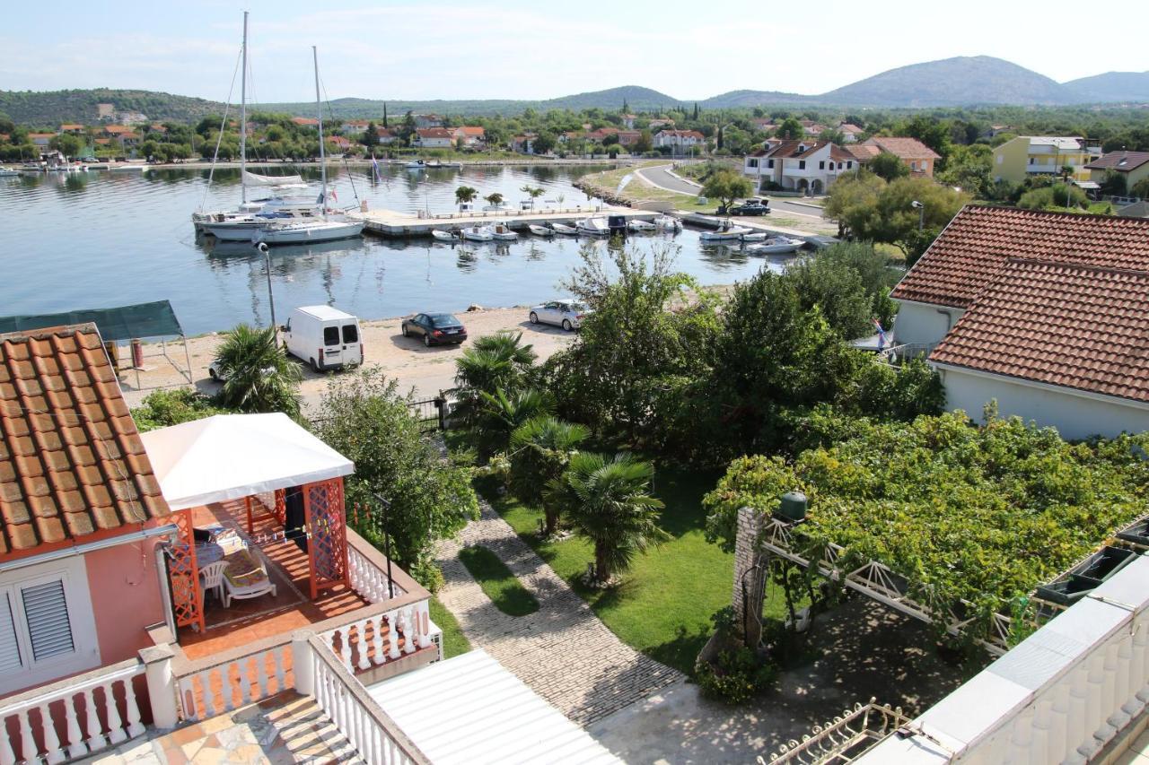 Apartments Kata Šibenik Exteriör bild